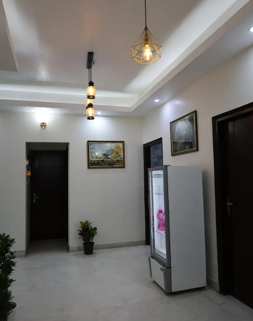 Hotel Comfy Cottage Gurgaon